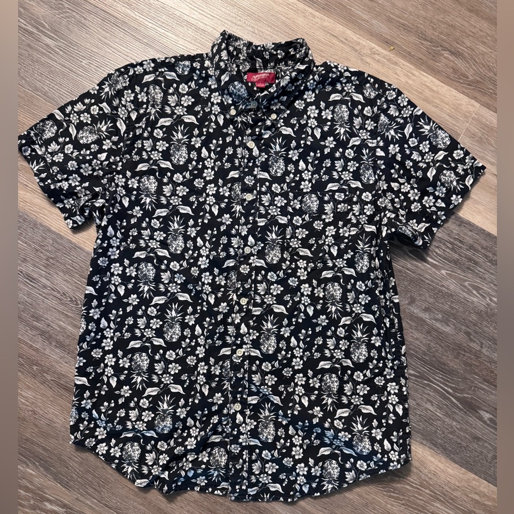 Arizona Floral Black and White Men's Shirt L